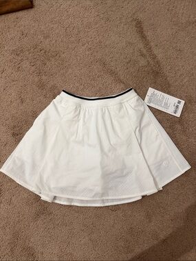 NWT lululemon athletica White Perforated Narrow Waistband Tennis Skirt size 0
